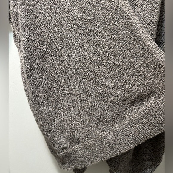 Community XXS Heather Gray Cape - Picture 3 of 6